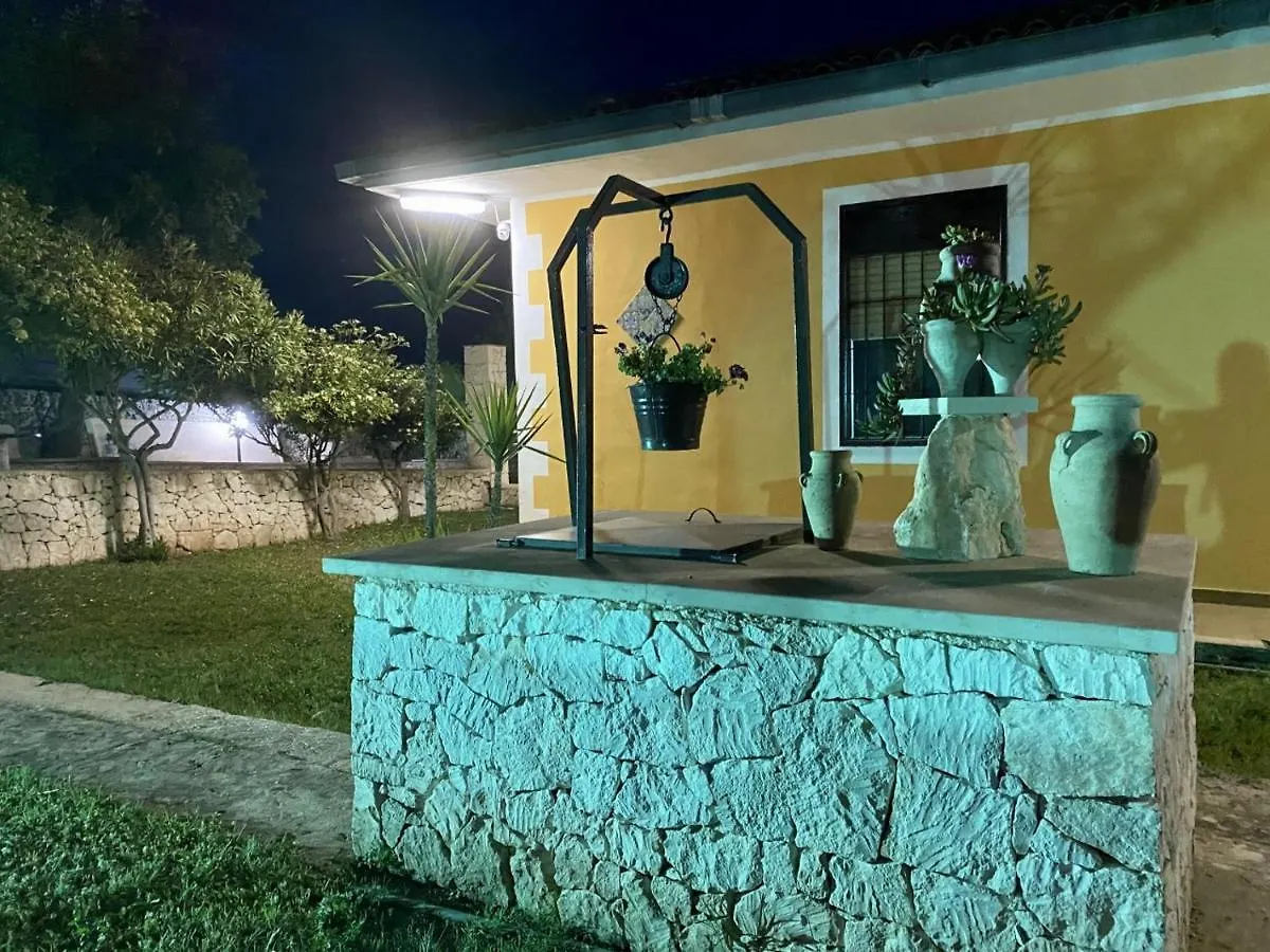 Villa Leonardo Casa Vacanze Canicattini Bagni
