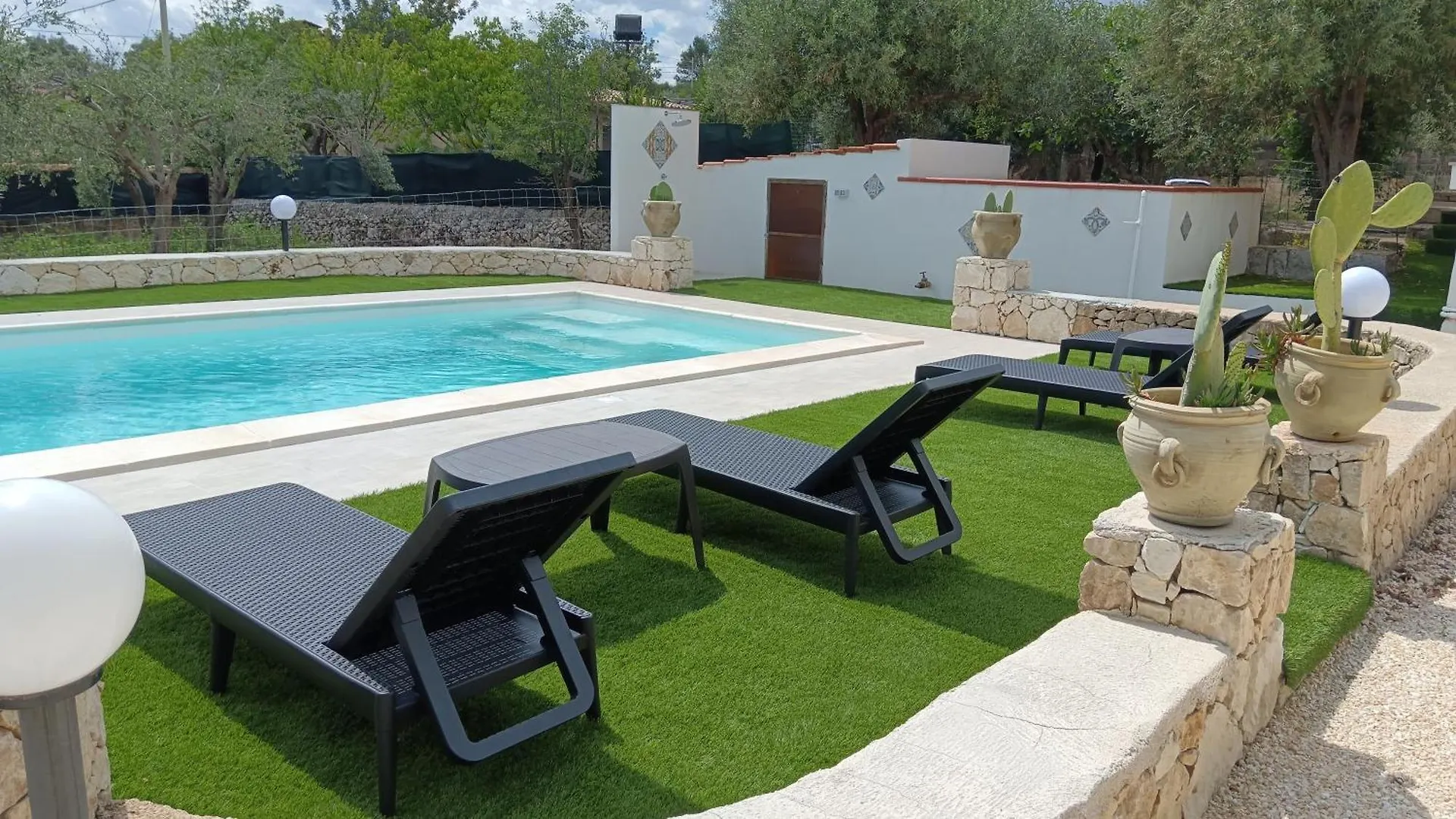 Villa Leonardo Casa Vacanze Canicattini Bagni