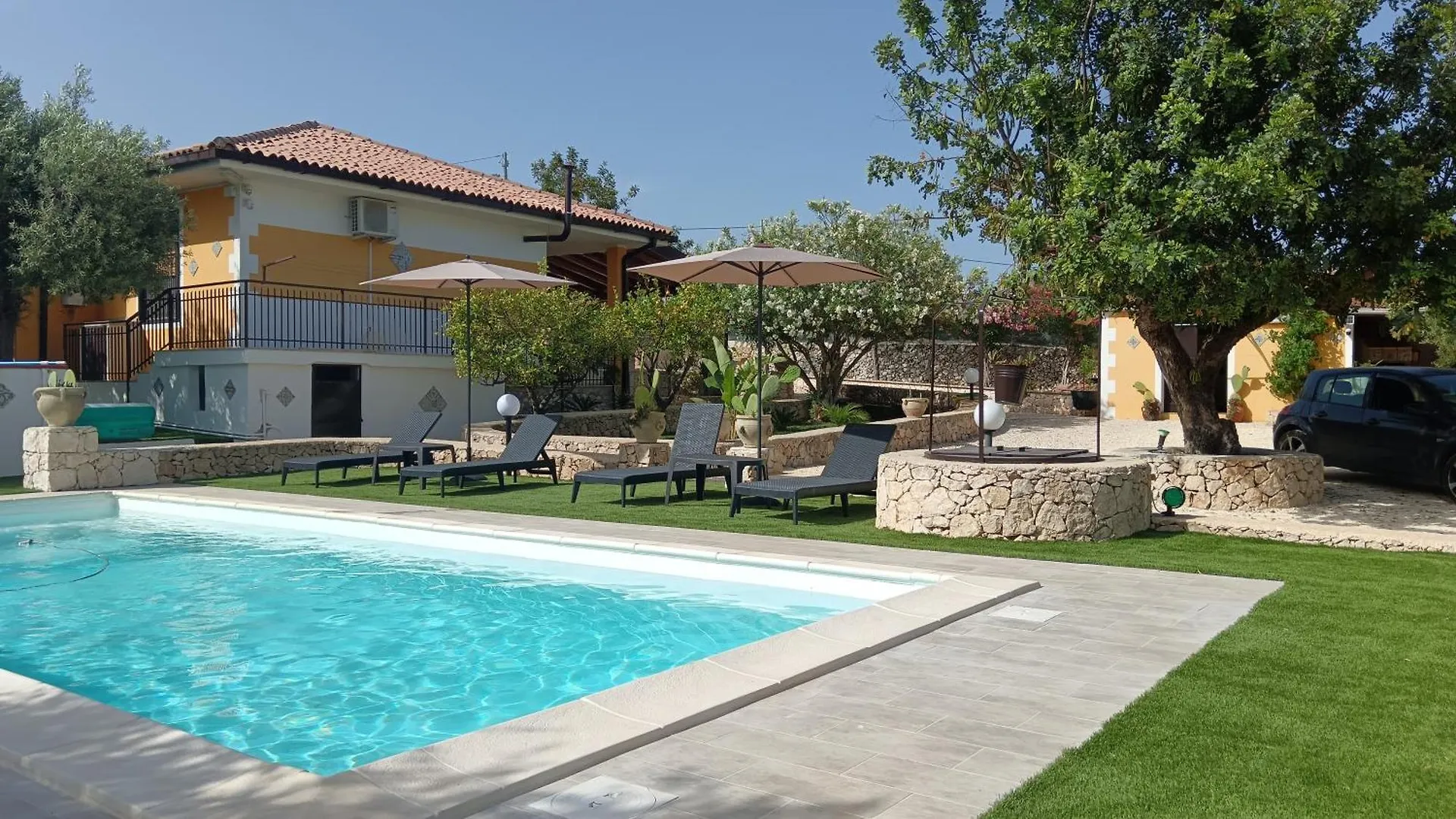 Villa Leonardo Casa Vacanze Canicattini Bagni